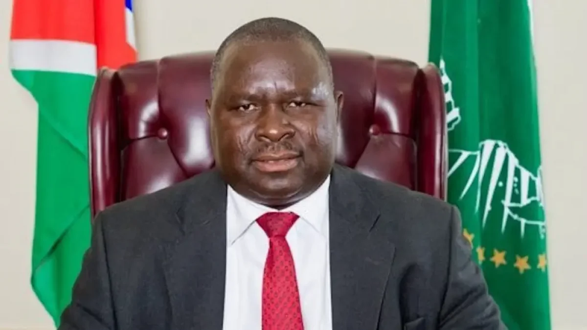 Скандально известный тёзка Гитлера снова выиграл выборы в Намибии