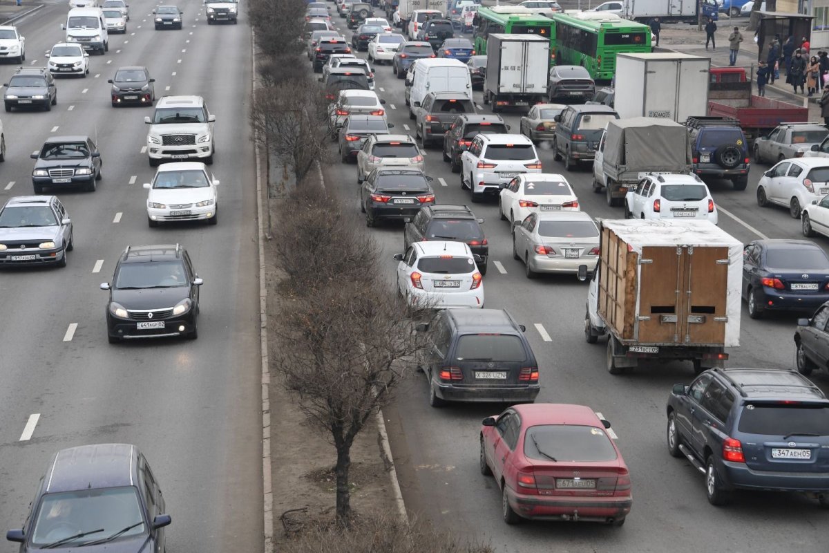 Как власти Алматы намерены снизить уровень загрязнения воздуха