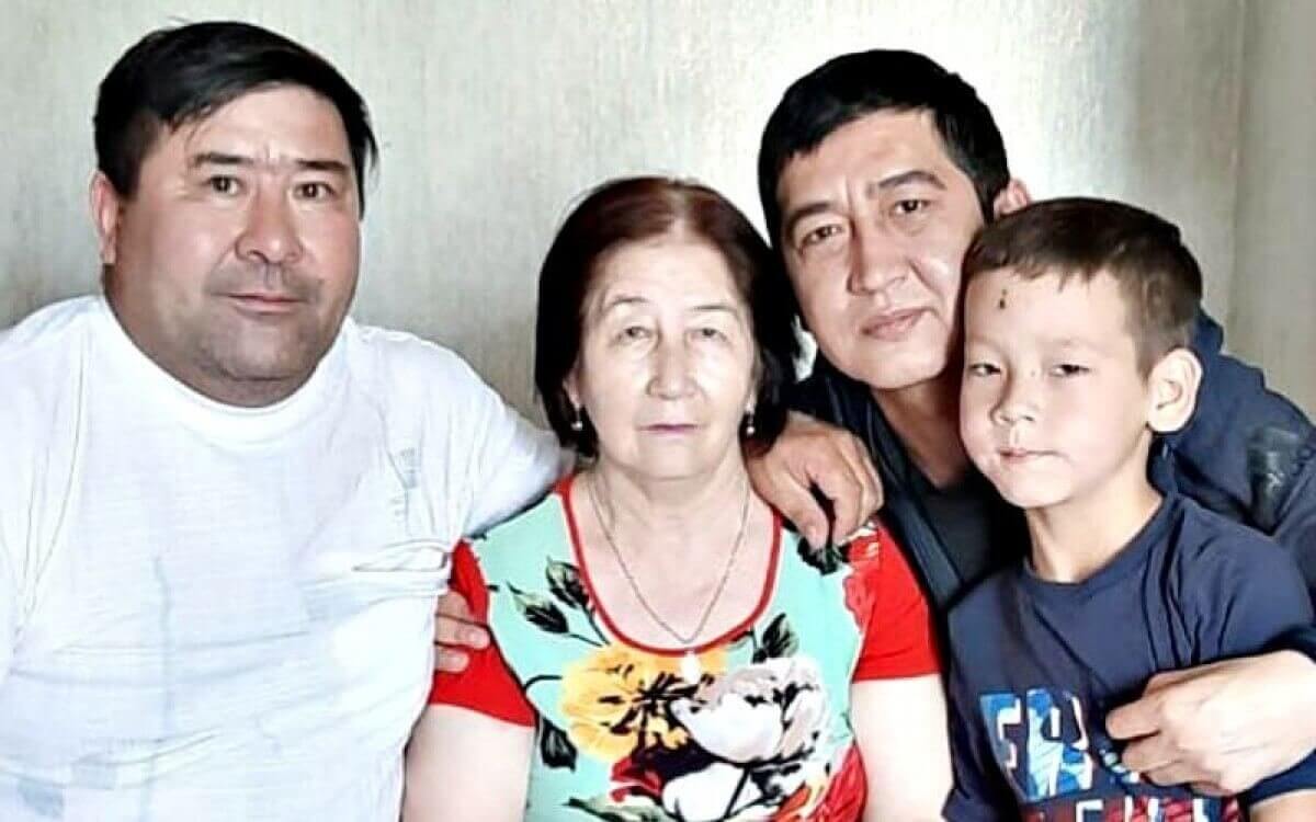 Умерла мать Рината Зайыта