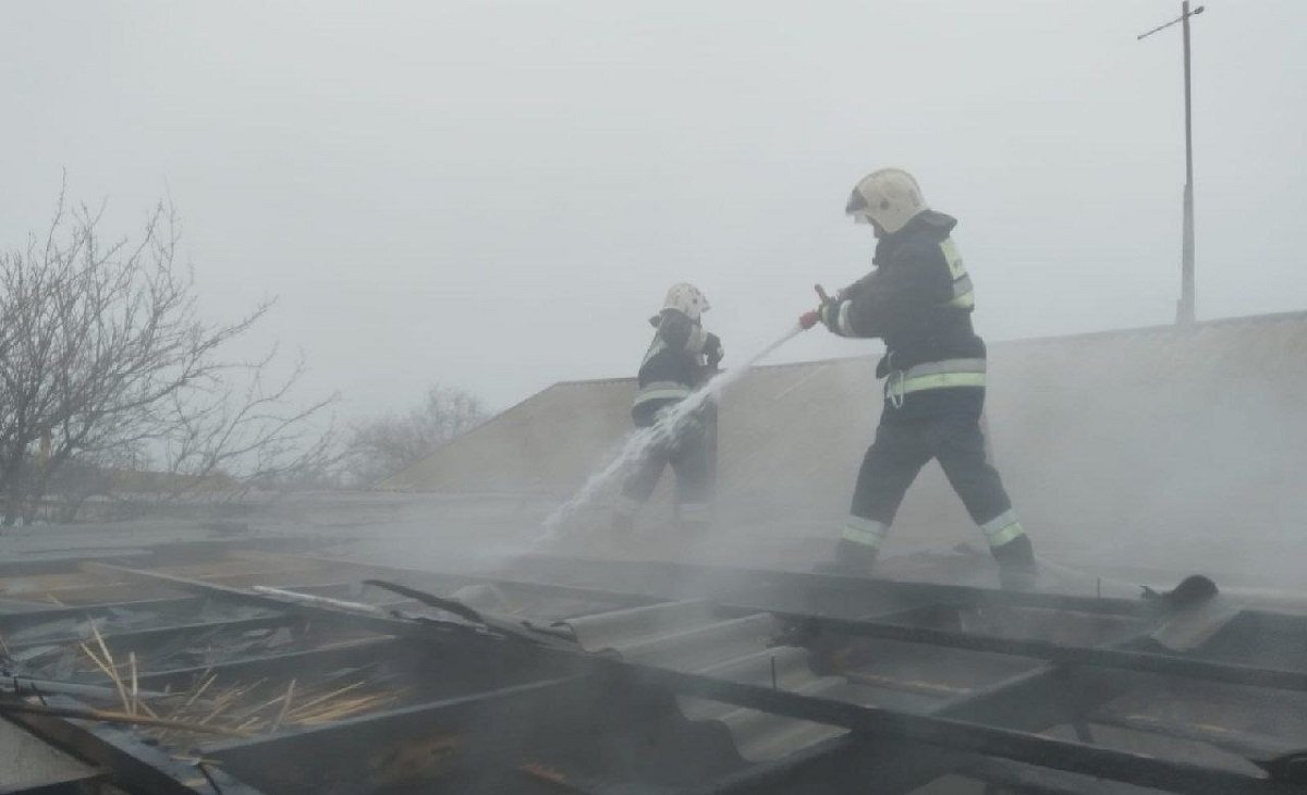 Военнослужащий и его ребенок погибли в пожаре на погранзаставе в Алматинской области