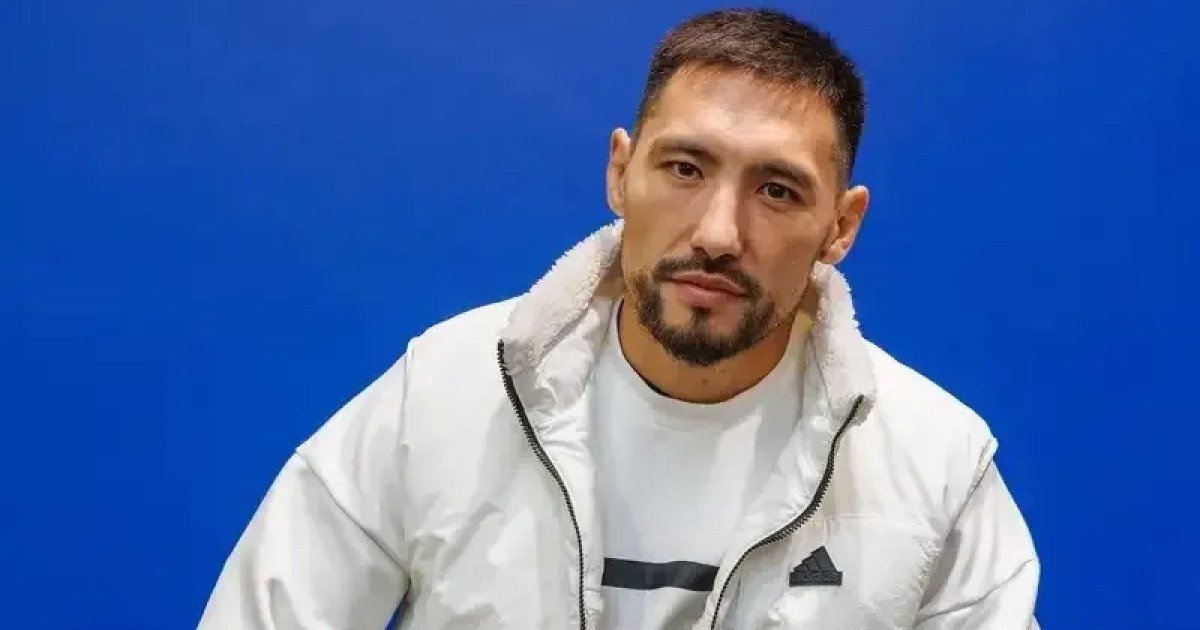 «Мои болельщики со мной»: Жанибек Алимханулы обратился к фанатам на фоне споров вокруг его имени