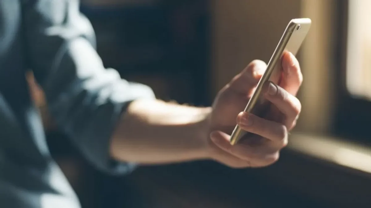 Казахстанцев предупреждают о новых правилах безопасности при получении SMS от 1414