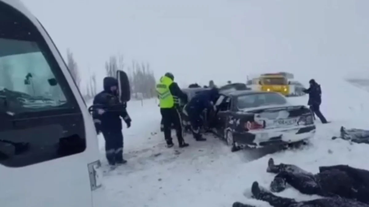 Четверо человек погибли, еще четверо пострадали на трассе Алматы - Усть-Каменогорск