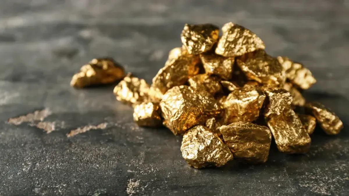 Валюта и золото дороже 500 тысяч: вводятся обязательные требования к идентификации клиентов