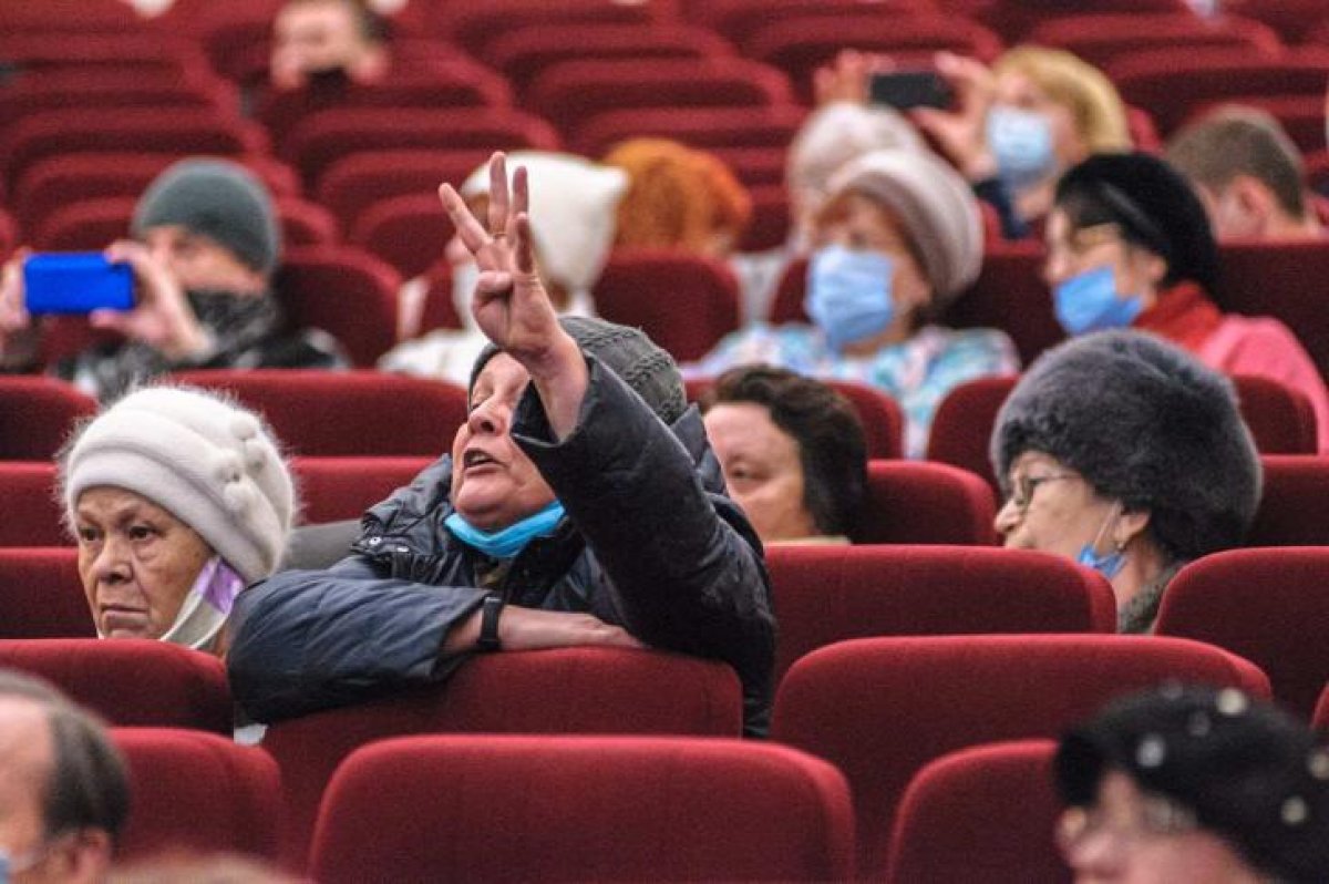 Пенсии вырастут с января: какие прибавки ждут россиян в 2026 году