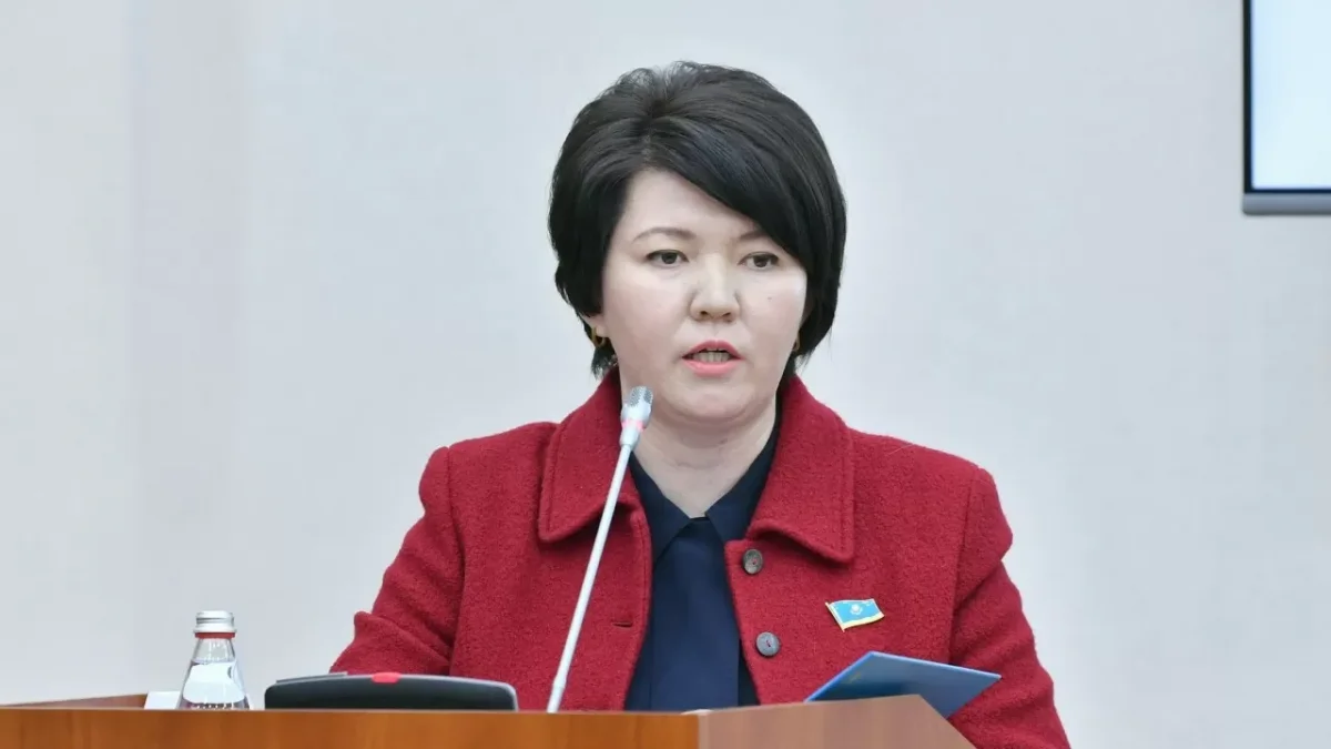 Камеры только в коридорах: министр просвещения обозначила позицию по видеонаблюдению в школах