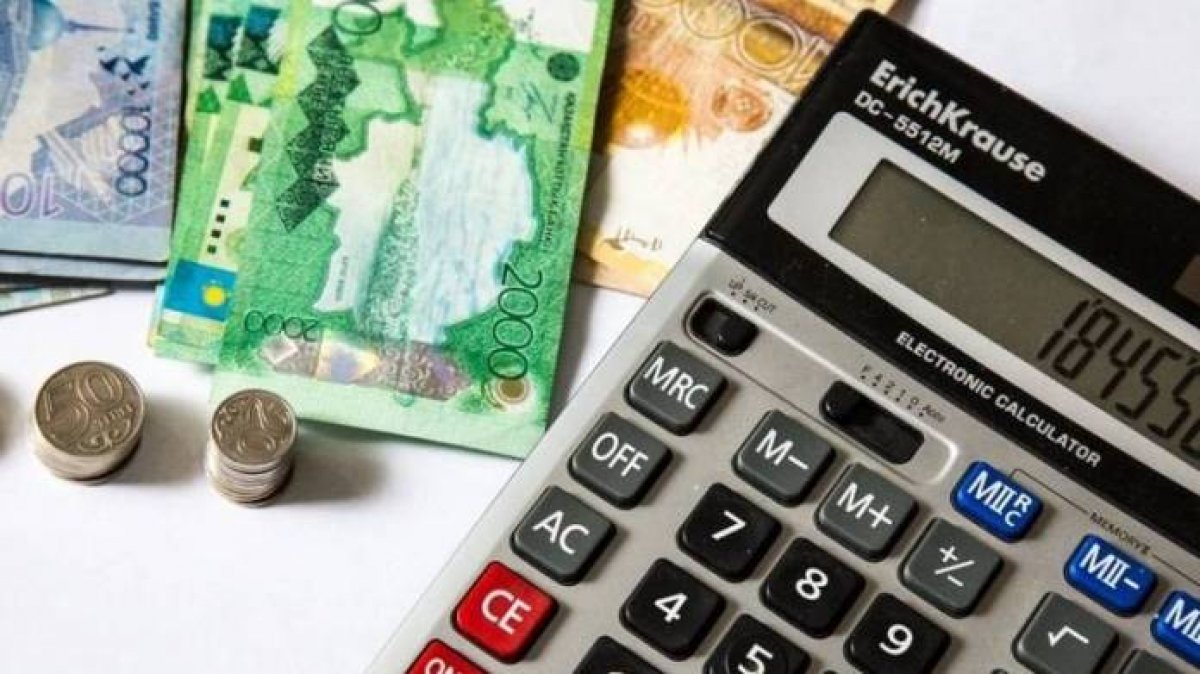 Соцвыплаты вырастут в Казахстане с 2026 года: кого коснется пересчет