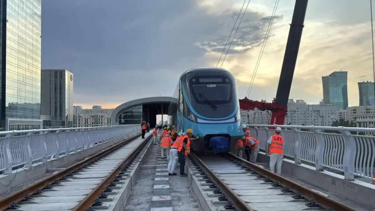 Когда в Астане заработает LRT, ответил аким