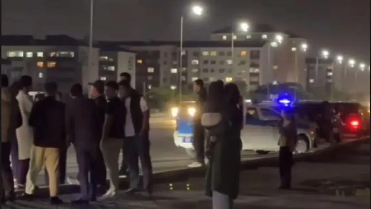 «Замерзаем с октября»: жители Актау угрожают перекрыть дорогу из-за отсутствия отопления