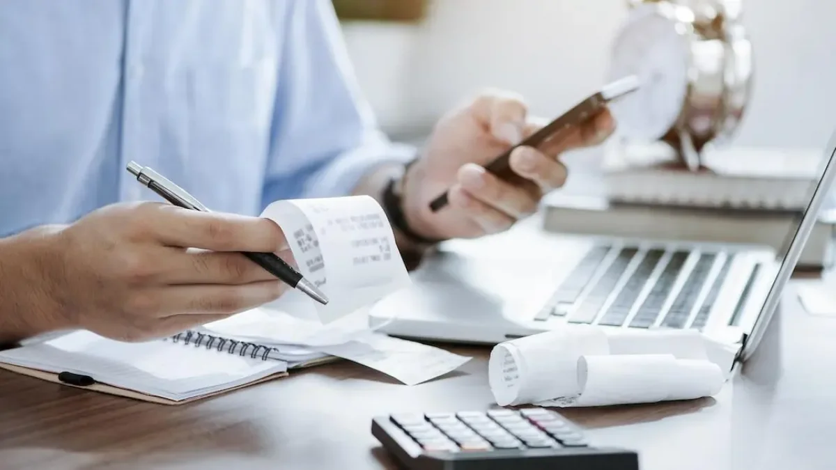 Рейды и проверки: с 2026 года налоговики получат новые полномочия