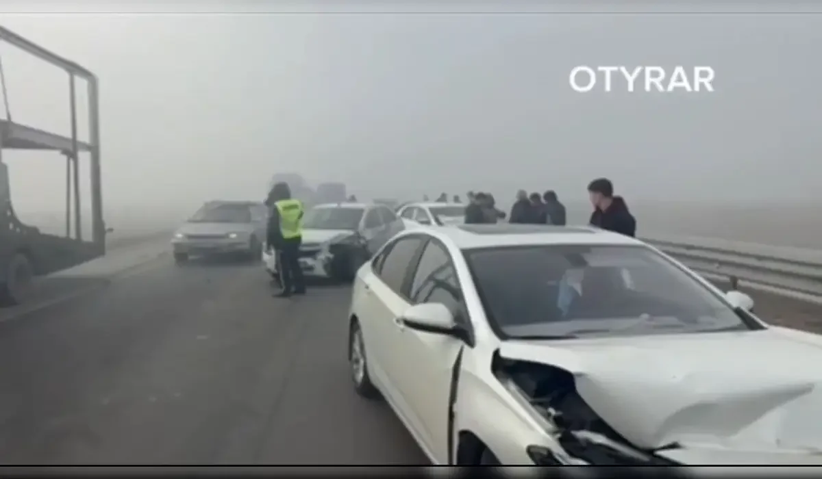 Массовое ДТП произошло на трассе Шымкент-Алматы