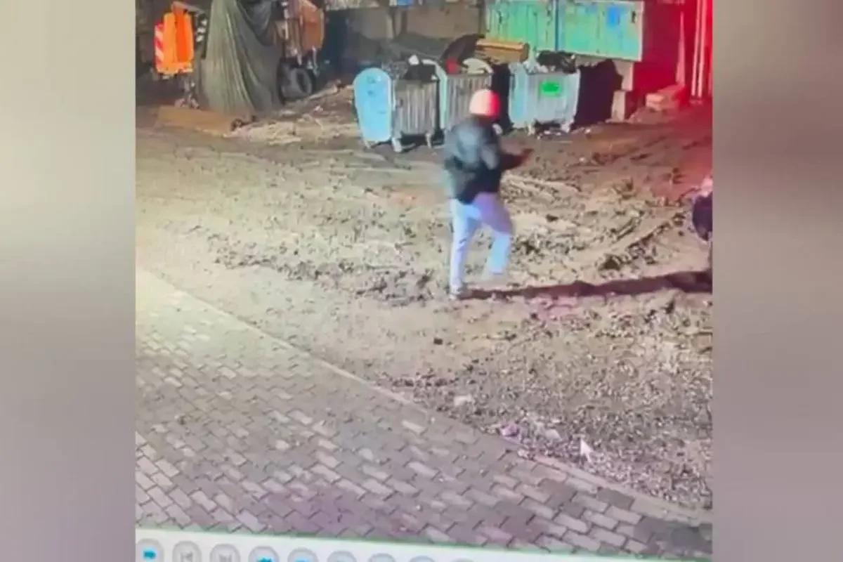 Вор притворился игроком: полиция раскрыла кражу во время футбольного матча в Астане