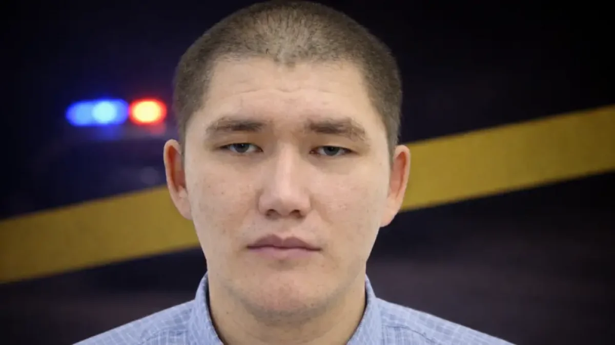 По делу об убийстве семьи в Атырауской области опубликована ориентировка на подозреваемого