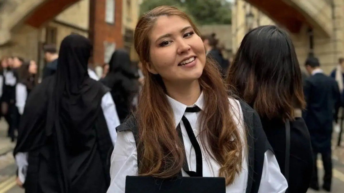 Из Актау в Оксфорд: выпускница НИШ стала преподавателем всемирно известного вуза