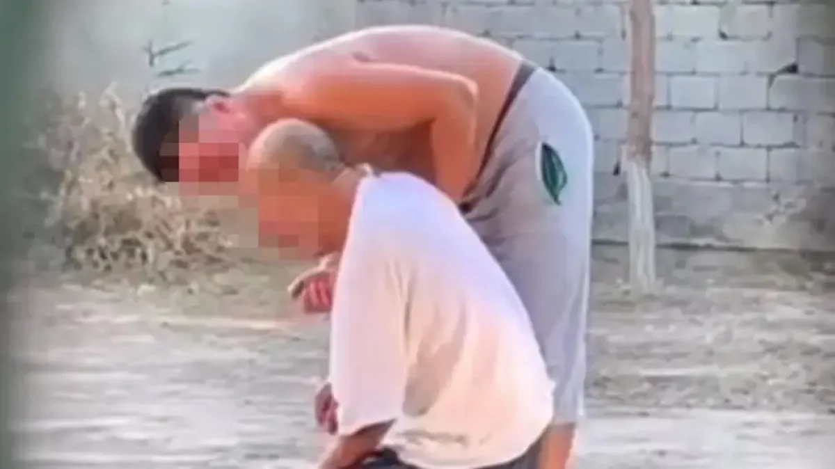 «Прошу прощения у всего казахского народа»: подсудимый расплакался в суде