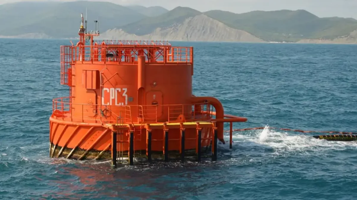 Казахстан перенаправил 300 тыс. тонн нефти из-за ограничений КТК