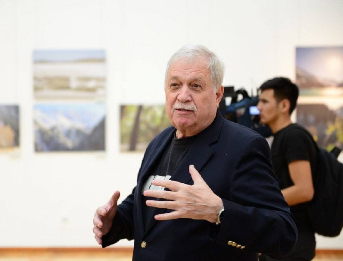 В Казахстане завершено издание трехтомника «Мой КиноТеатр» Игоря Вовнянко