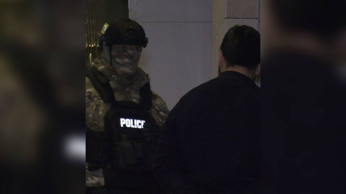 Повар ночного клуба задержан за торговлю наркотиками в Алматы