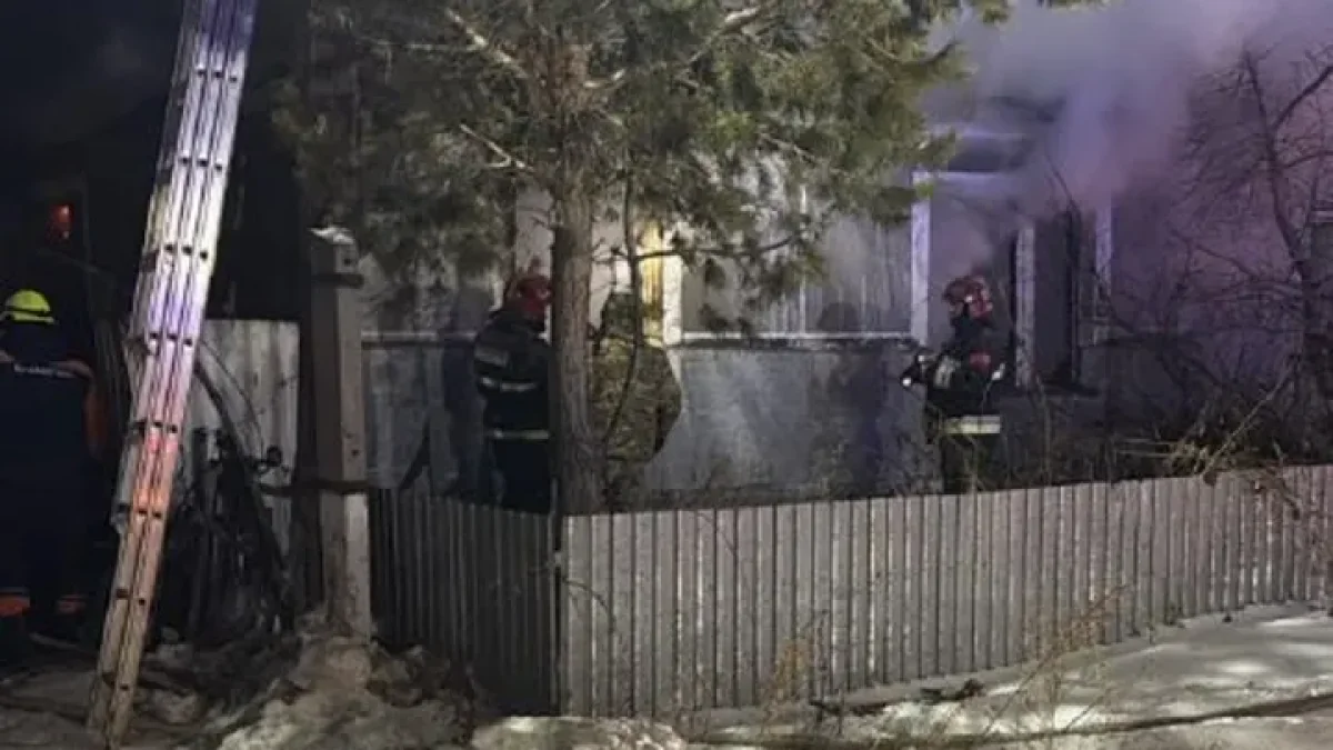 «Ушли в гости, заперев ребенка одного дома»: в СКО при пожаре погибла 5-летняя девочка