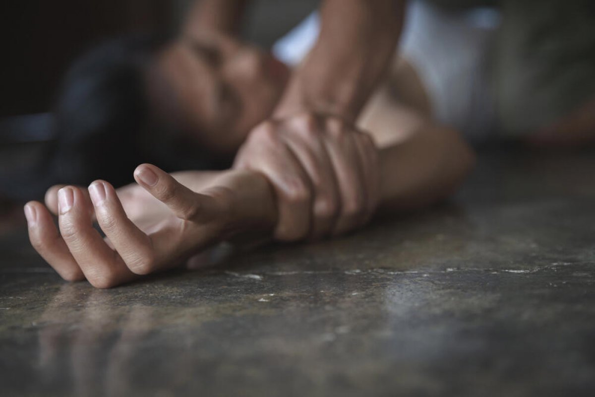 Похищение и изнасилование в Шымкенте: депутат потребовал арестовать всех соучастников, включая «бабушек»