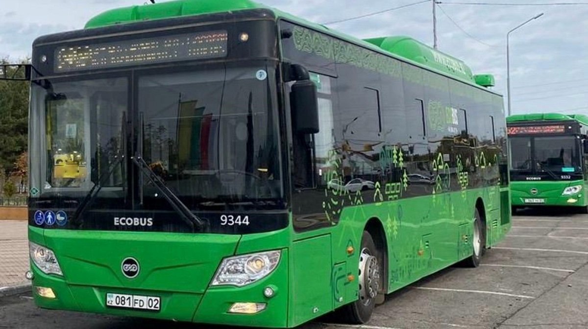 Водитель пассажирского автобуса скончался за рулем в Алматы