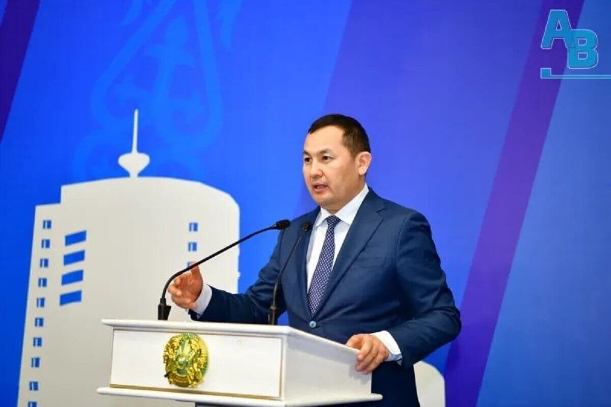 Снова скандал в Шымкенте: в сфере образования выявлено более 2 тыс. скрытых вакансий