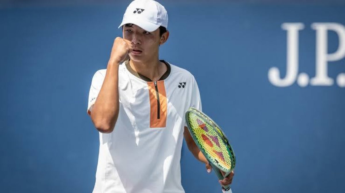 17-летний Зангар Нурланулы вышел в полуфинал юниорского Australian Open