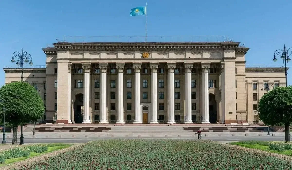 Передача здания КБТУ в госсобственность: для чего Фонд Назарбаева ведет переговоры с акиматом Алматы