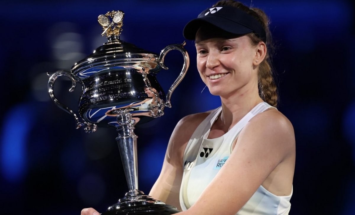 «Спасибо большое Казахстану» – Рыбакина прокомментировала свою историческую победу в Australian Open-2026