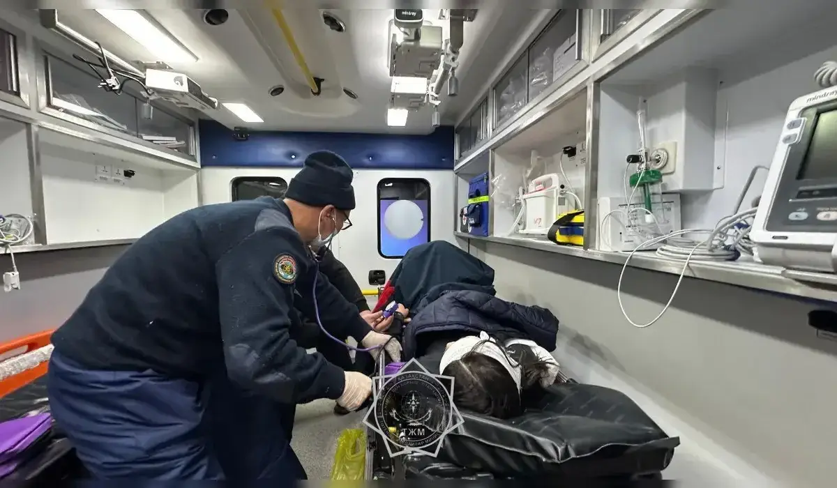 Туристка из Китая получила травму в горах Алматы