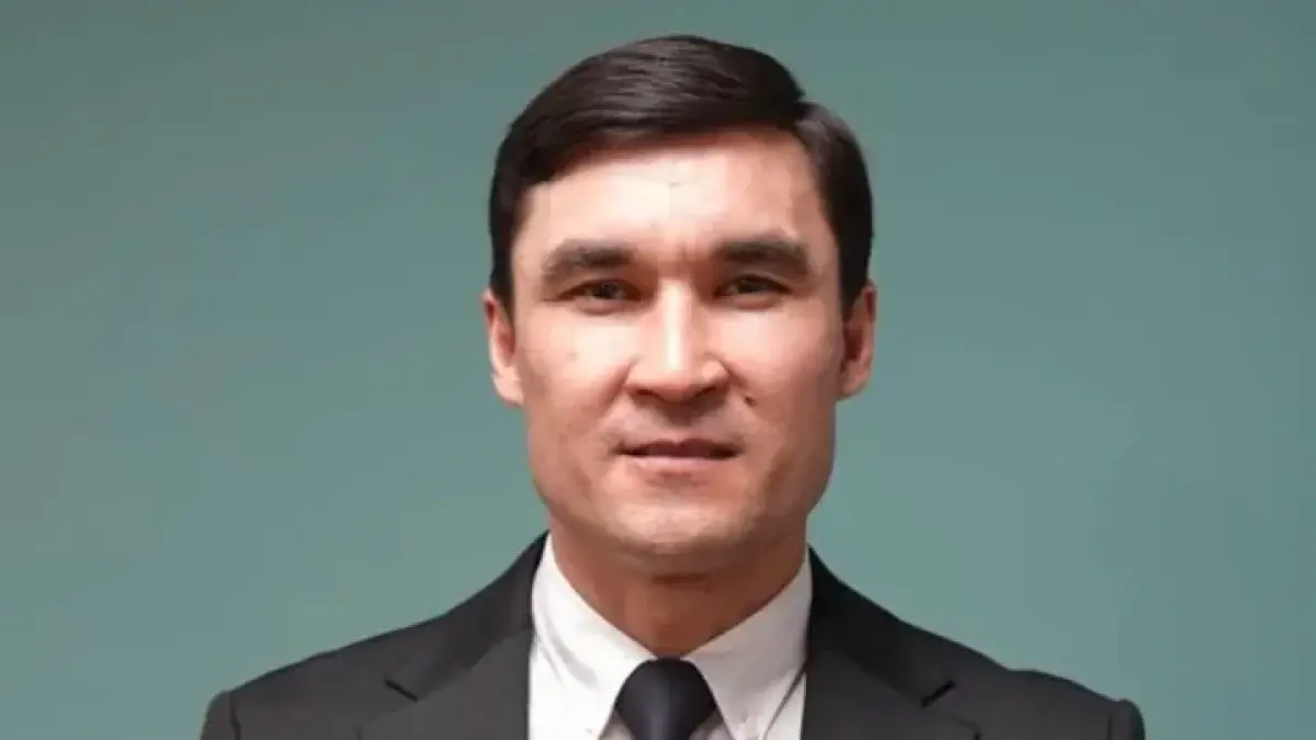 Акимат Карагандинской области принял решение в отношении Серика Сапиева и его заместителя