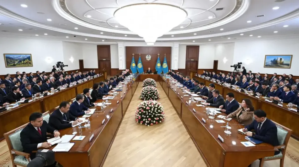 «Хороший результат». Токаев оценил работу правительства за 2025 год