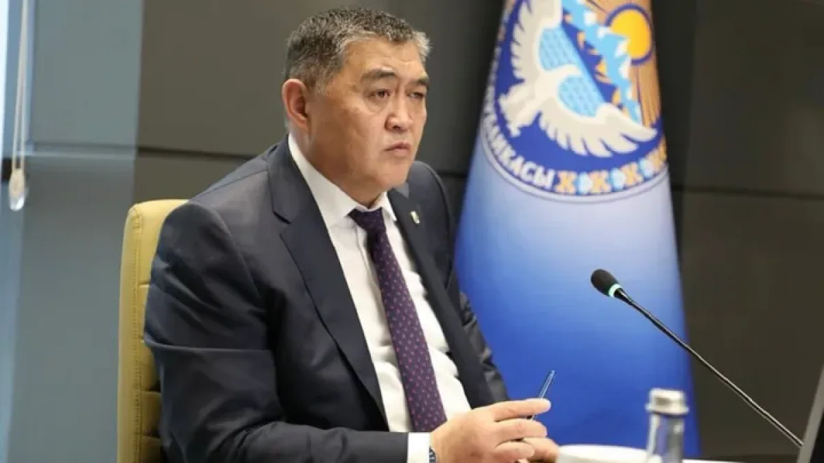 Без публичных конфликтов: президент КР объяснил отставку Камчыбека Ташиева