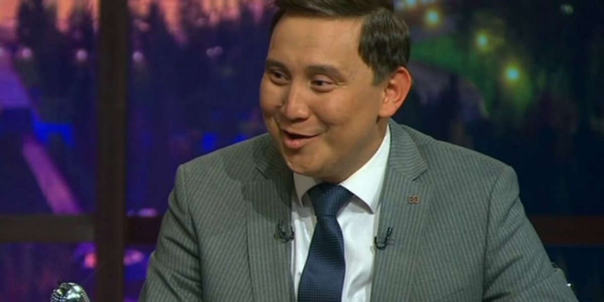 «Я ошибся»: Кайрат Адилгерей извинился за скандальное высказывание о Курмангазы