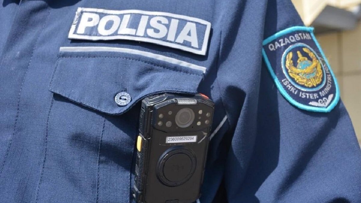 Полицейского ранили во время задержания подозреваемого в Жамбылской области