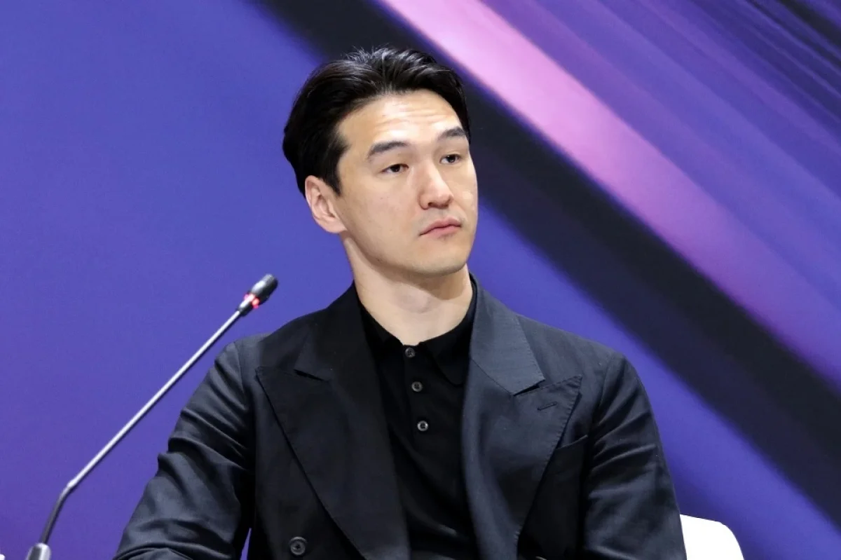 «Сабурова не пустили, а мы Щербакова с баурсаками ждем»: Блогер Алексей Лебедев призвал перестать «показушничать»