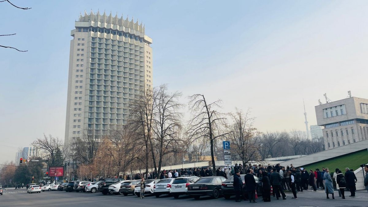 Землетрясение в Алматы: жители города почувствовали подземные толчки