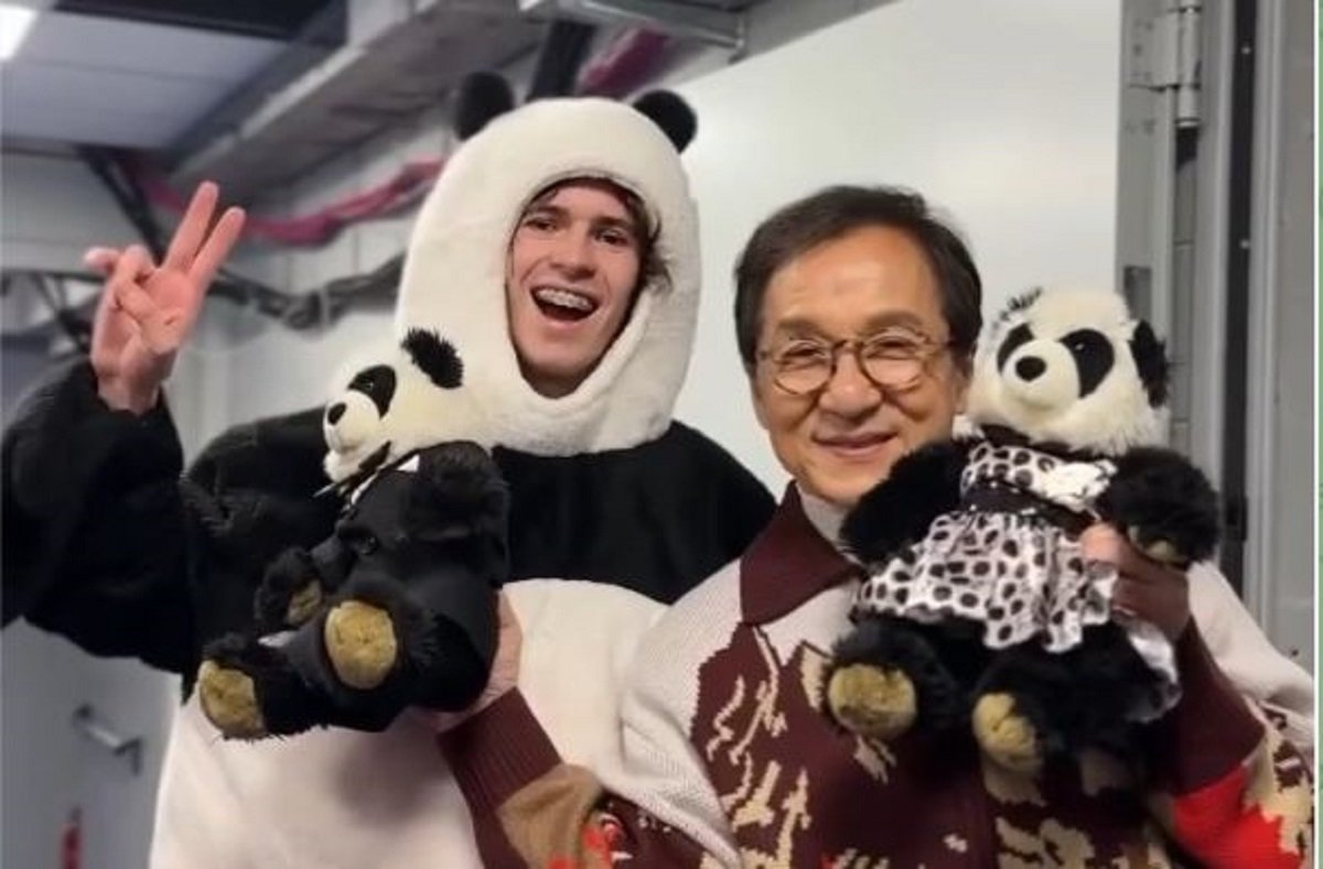 Кунг-фу панда: Джеки Чан лично поздравил Михаила Шайдорова