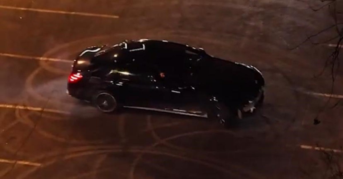 Опасный дрифт в Алматы: водитель привлечен к ответственности