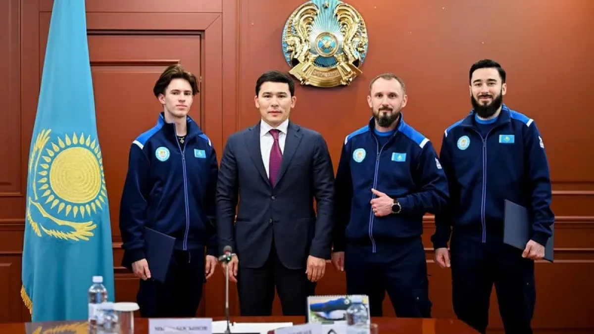 «Ни один лишний не поехал»: министр спорта высказался о поездке чиновников Казахстана на Олимпиаду-2026