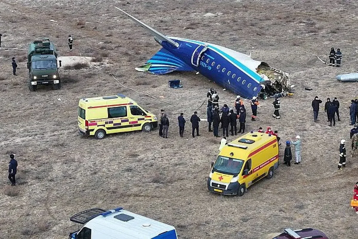 Это ошибка российских военных: МИД Азербайджана о крушении самолета в Актау