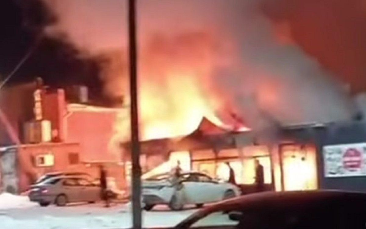 Мощный взрыв прогремел в кафе в Щучинске – шесть человек погибли