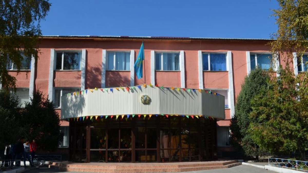 Спор на повышенных тонах: в управлении образования Алматы объяснили инцидент в колледже с беременной сотрудницей