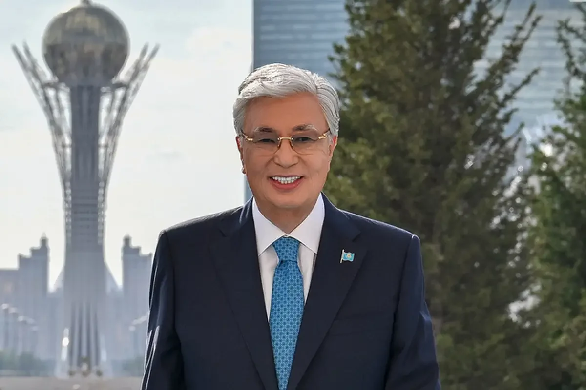 Президент Казахстана поздравил женщин с 8 Марта