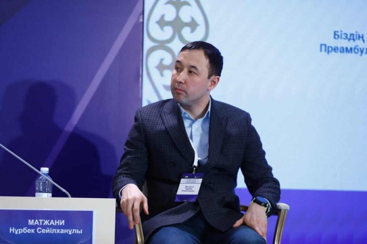 Новая Конституция Казахстана закрепляет запрет цензуры и защиту частной жизни -  Нурбек Матжани