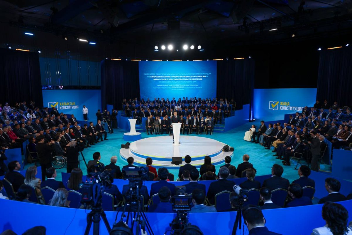 Более 23 тысяч встреч прошло в Казахстане в рамках кампании по разъяснению проекта Новой Конституции