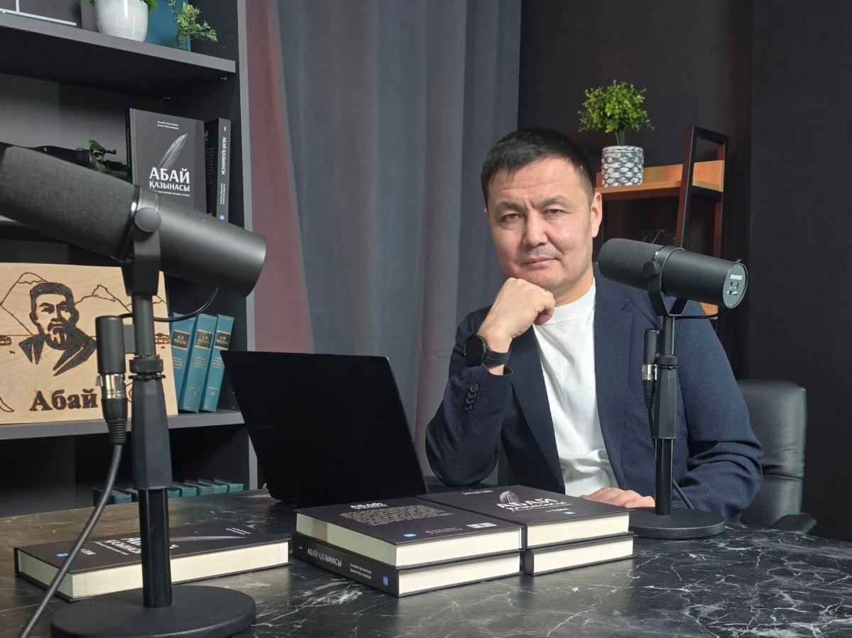 Как оторвать ребенка от гаджетов: советы от признанного в мире казахстанского психолога