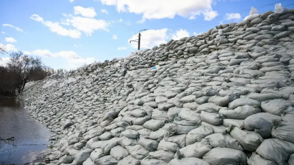 Паводковая угроза в Казахстане: 15 населённых пунктов в зоне риска