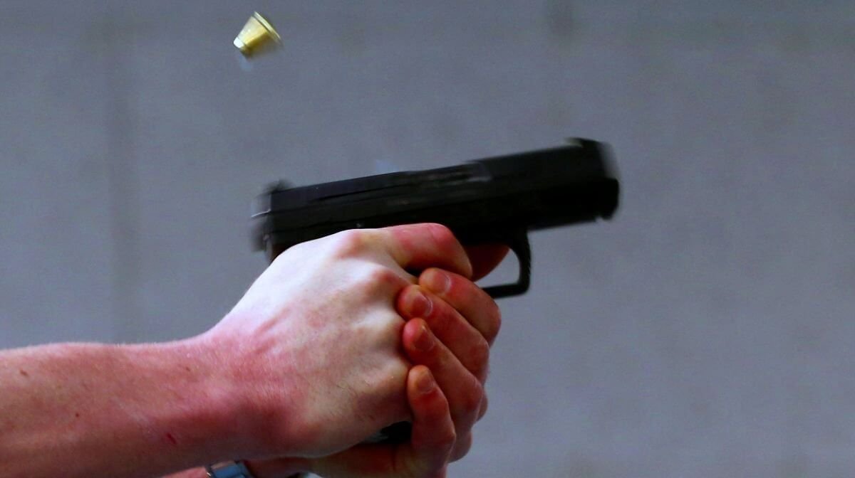 Массовая драка в Алматинской области: полиция открыла предупредительный огонь