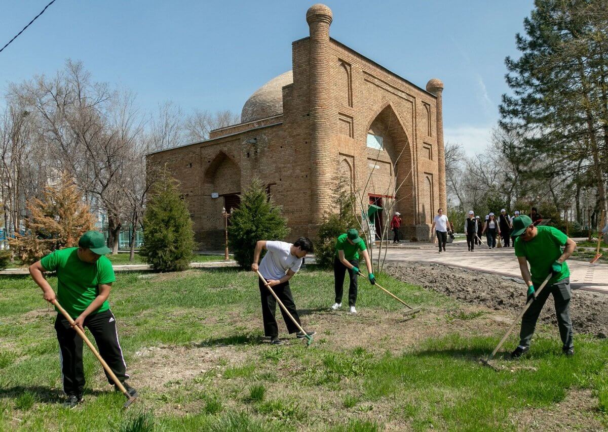 «Таза Қазақстан»: в Жамбылской области состоялась церемония открытия сезона трудовых отрядов «Жасыл ел»